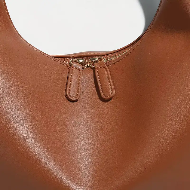 Sac Hobo Minimaliste – Image 7
